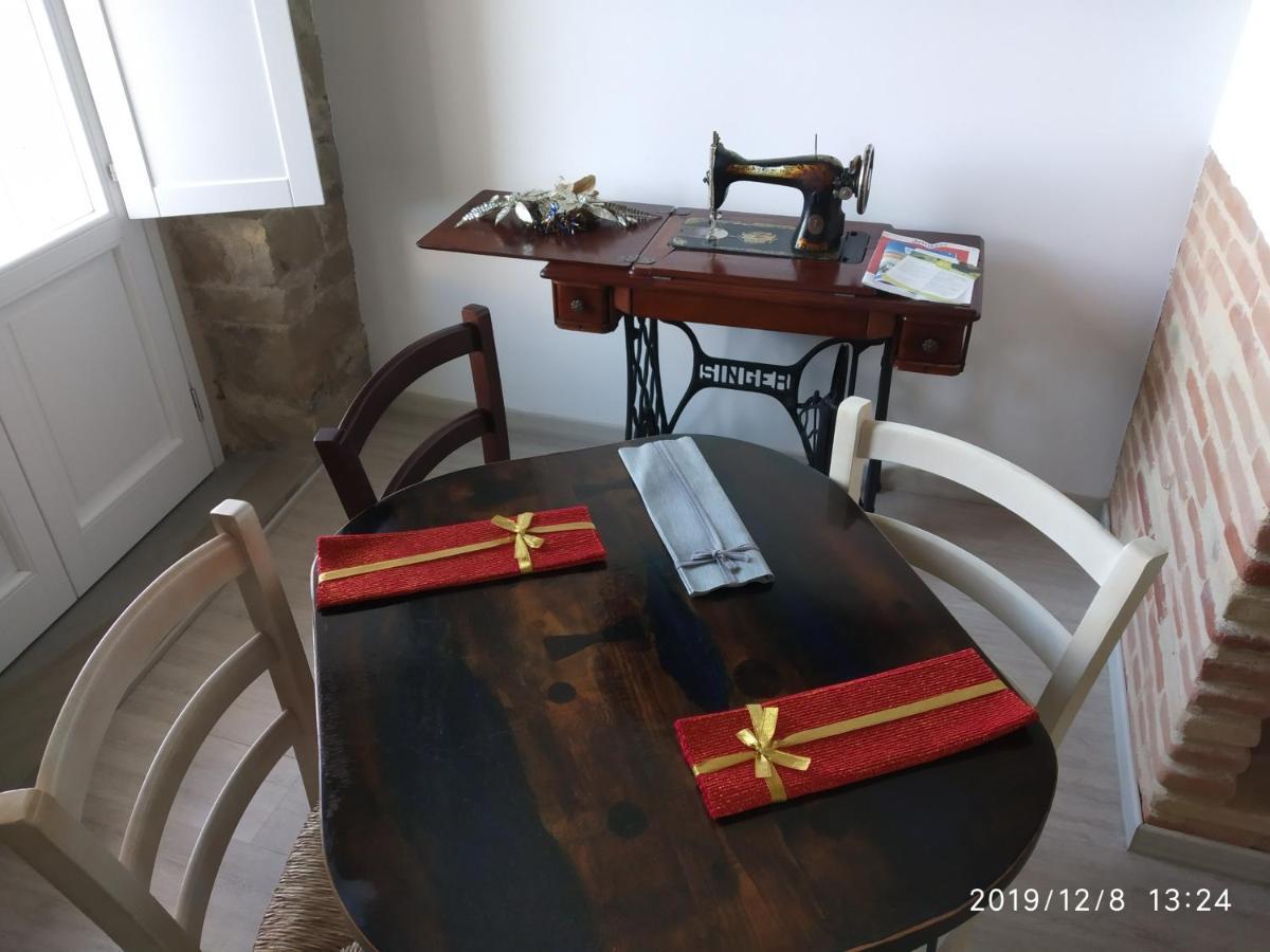 La Casa Dei Panorami Di Colobraro Apartment Ngoại thất bức ảnh